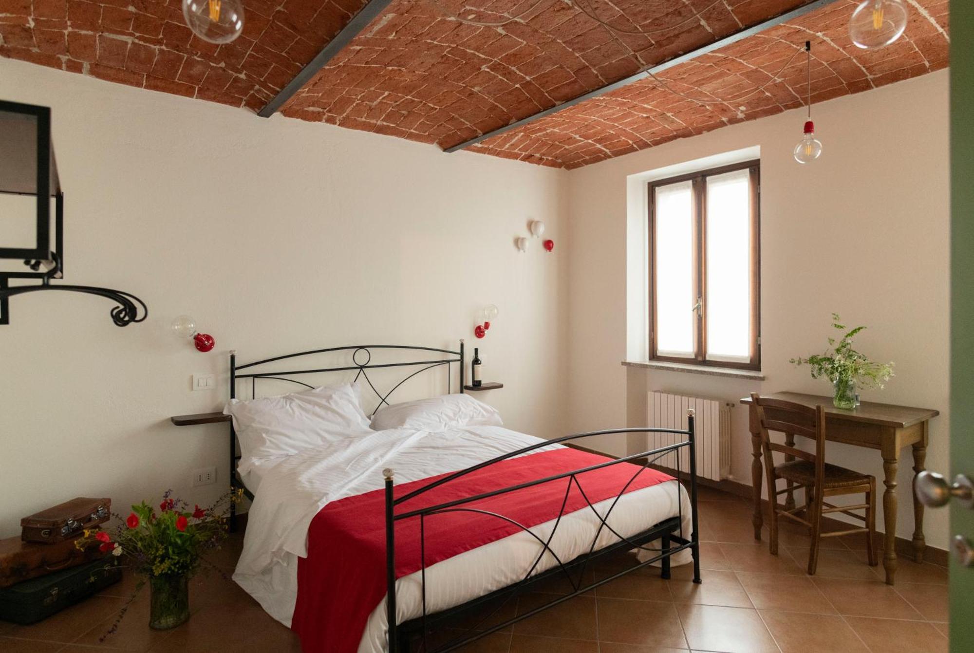 Ca' Nadin Agriturismo San Damiano dʼAsti Dış mekan fotoğraf