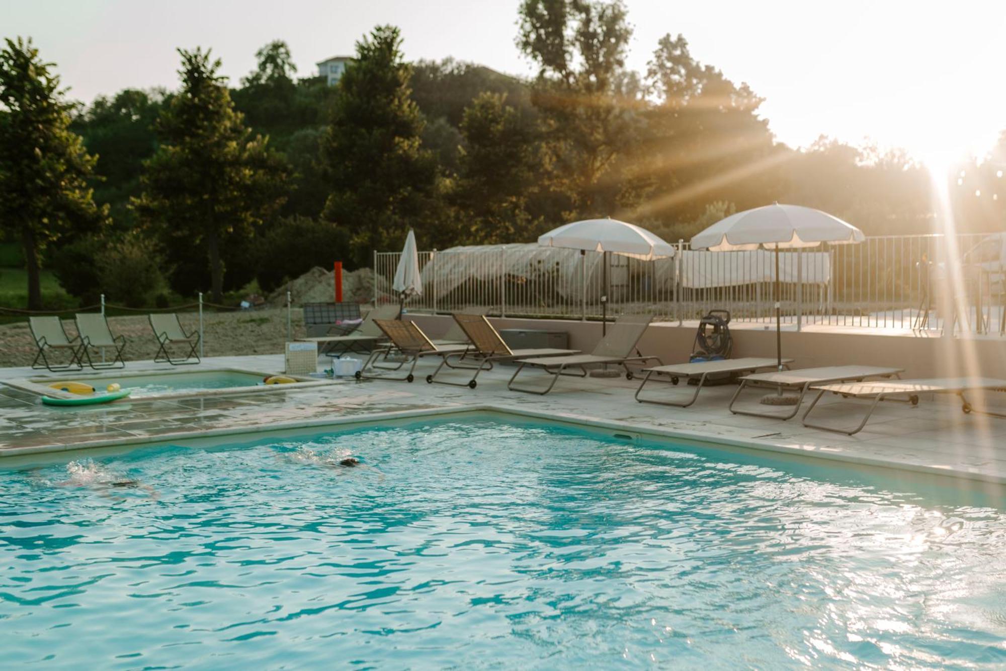 Ca' Nadin Agriturismo San Damiano dʼAsti Dış mekan fotoğraf